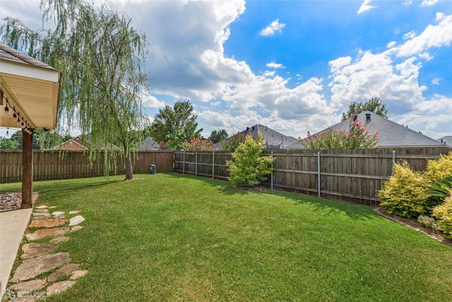 365 Avondale Lane, Bossier City, LA 71112