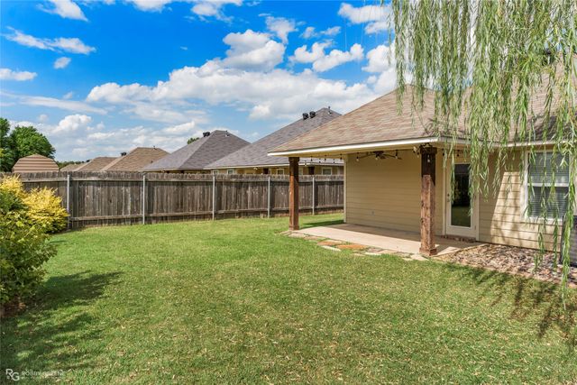 365 Avondale Lane, Bossier City, LA 71112