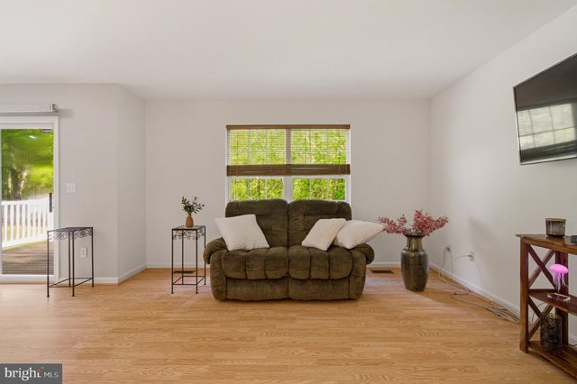 8222 ATHENA LN, Severn, MD 21144
