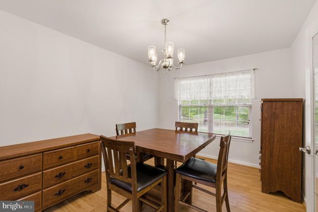 8222 ATHENA LN, Severn, MD 21144