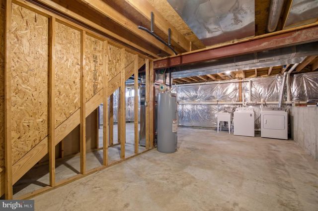 8222 ATHENA LN, Severn, MD 21144