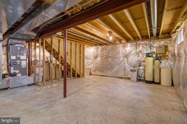 8222 ATHENA LN, Severn, MD 21144