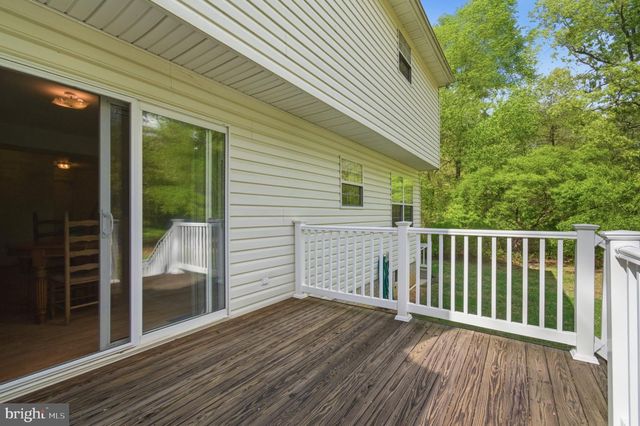 8222 ATHENA LN, Severn, MD 21144