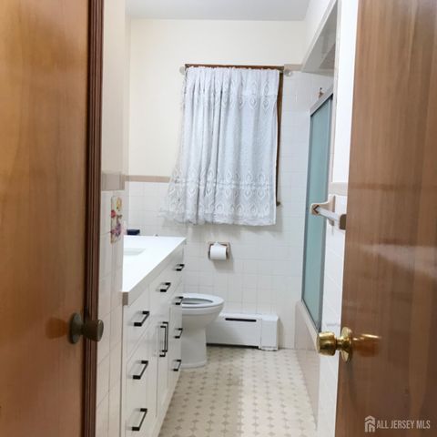 354 Alpine Street, Perth Amboy, NJ 08861