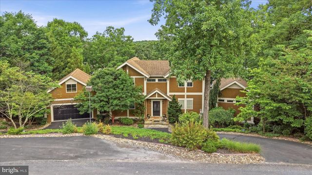 130 LAKE SHORE DR, Cross Junction, VA 22625