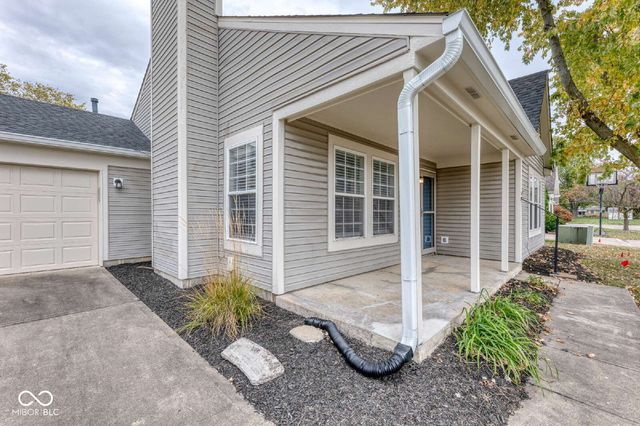 8520 Lincoln Court, Fishers, IN 46038