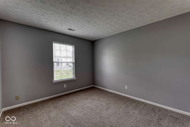 8520 Lincoln Court, Fishers, IN 46038