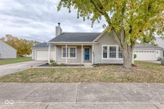 8520 Lincoln Court, Fishers, IN 46038