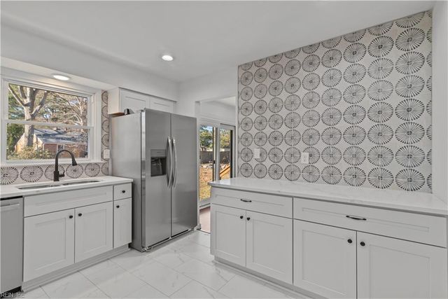 4108 Tarnywood DR, Portsmouth, VA 23703