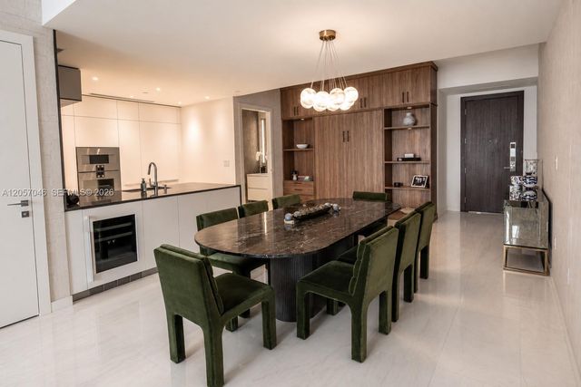 300 Biscayne Boulevard Way 3109W, Miami, FL 33131