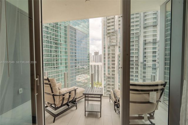 300 Biscayne Boulevard Way 3109W, Miami, FL 33131