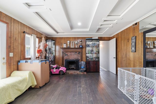 5140 Whitaker Dr, Nashville, TN 37211