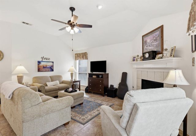 2501 Saddlehorn Drive, Mesquite, TX 75181