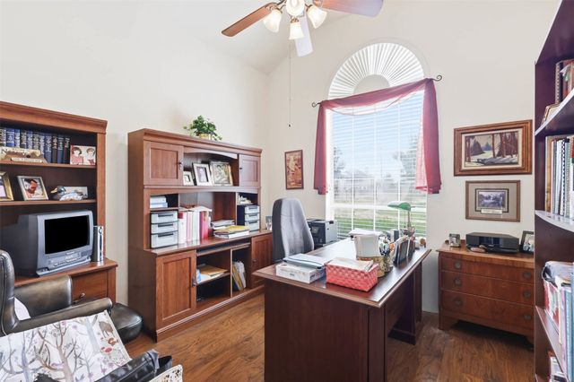 2501 Saddlehorn Drive, Mesquite, TX 75181