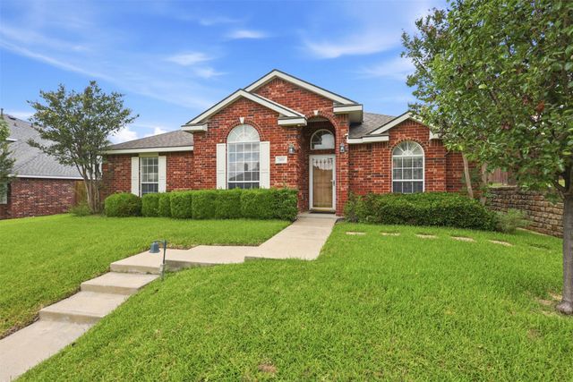 2501 Saddlehorn Drive, Mesquite, TX 75181
