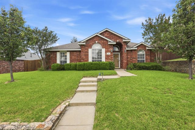 2501 Saddlehorn Drive, Mesquite, TX 75181