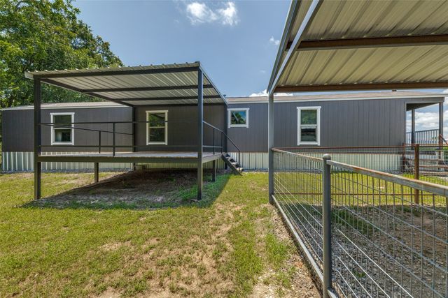 328 Hometown Way, Springtown, TX 76082