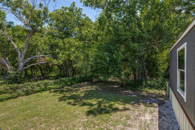 328 Hometown Way, Springtown, TX 76082