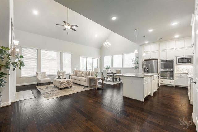 6002 Somerset Valley Drive, Richmond, TX 77407