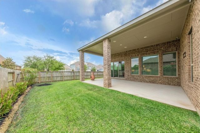 6002 Somerset Valley Drive, Richmond, TX 77407