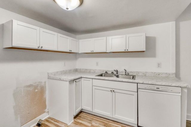 1001 28th Street N, Fargo, ND 58102