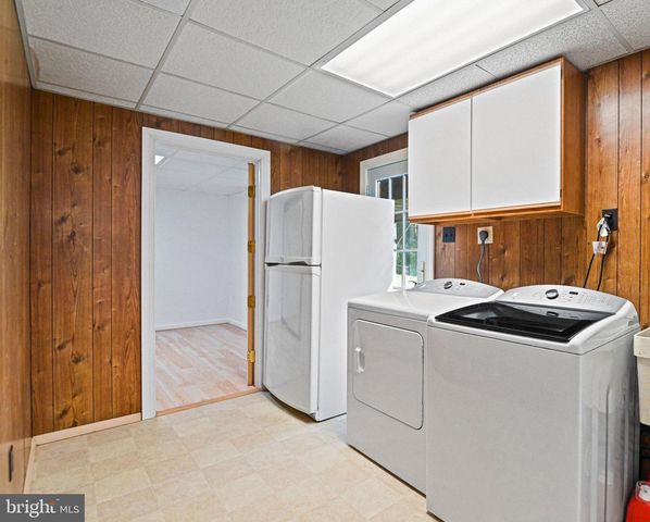 11334 WAPLES MILL RD, Oakton, VA 22124