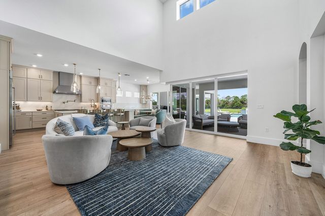 20020 SE Bridgewater Drive, Jupiter, FL 33458