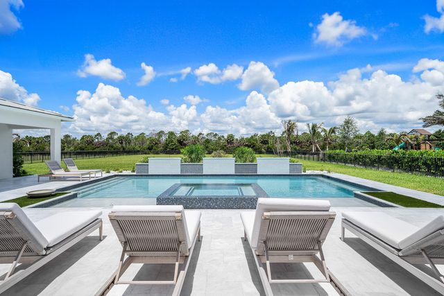 20020 SE Bridgewater Drive, Jupiter, FL 33458