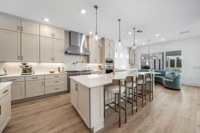 20020 SE Bridgewater Drive, Jupiter, FL 33458