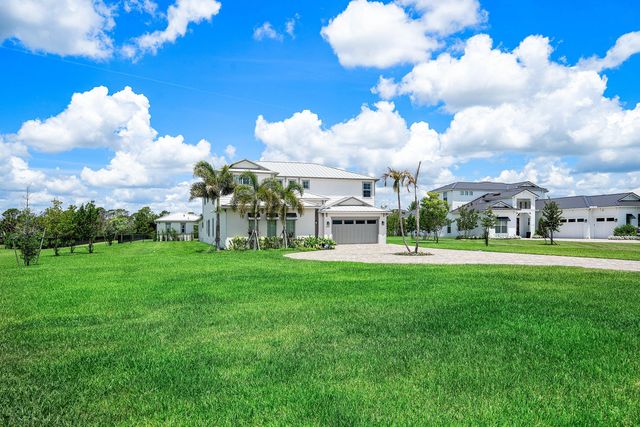 20020 SE Bridgewater Drive, Jupiter, FL 33458