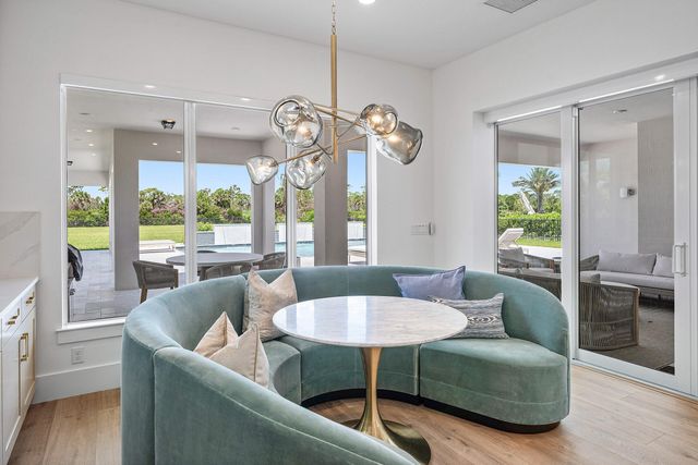 20020 SE Bridgewater Drive, Jupiter, FL 33458