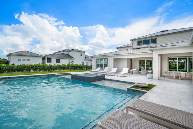 20020 SE Bridgewater Drive, Jupiter, FL 33458