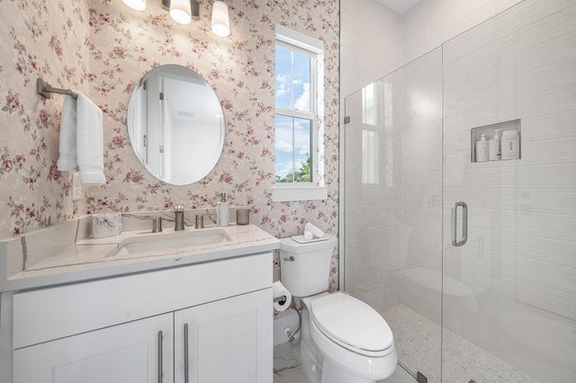 20020 SE Bridgewater Drive, Jupiter, FL 33458