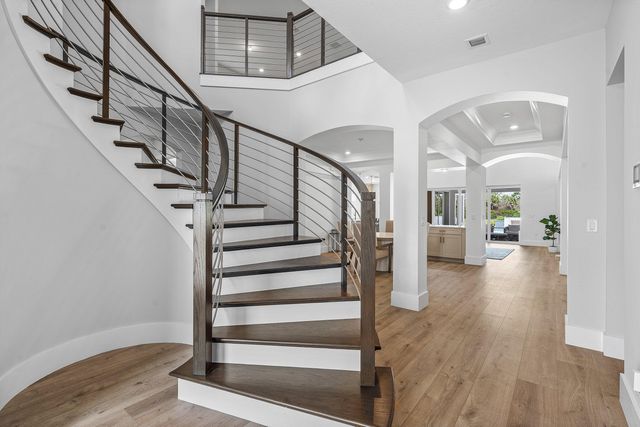 20020 SE Bridgewater Drive, Jupiter, FL 33458