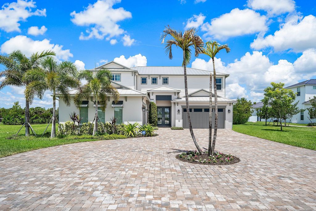 20020 SE Bridgewater Drive, Jupiter, FL 33458