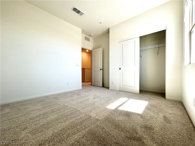 12476 Kings Creek Place, Las Vegas, NV 89138