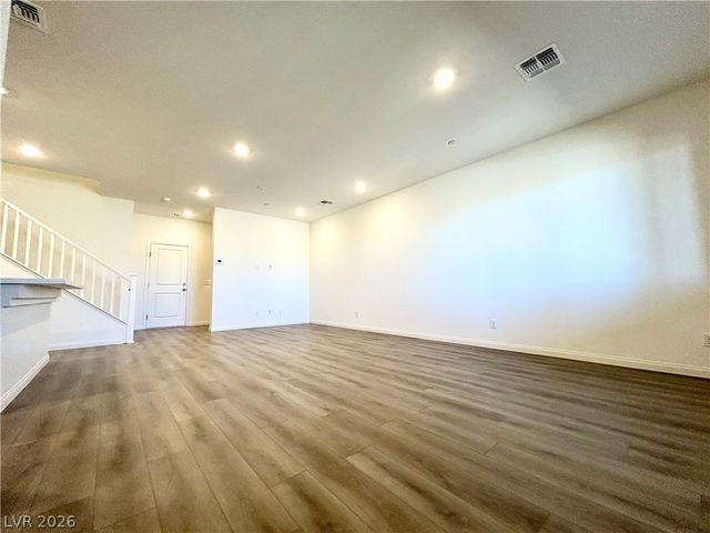 12476 Kings Creek Place, Las Vegas, NV 89138
