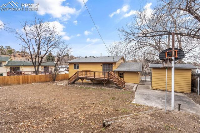 814 Paradise Lane, Colorado Springs, CO 80904