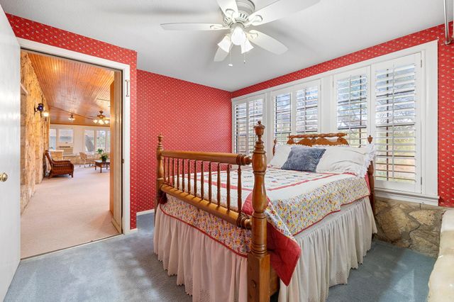 315 Flying R Ranch RD, Spring Branch, TX 78070