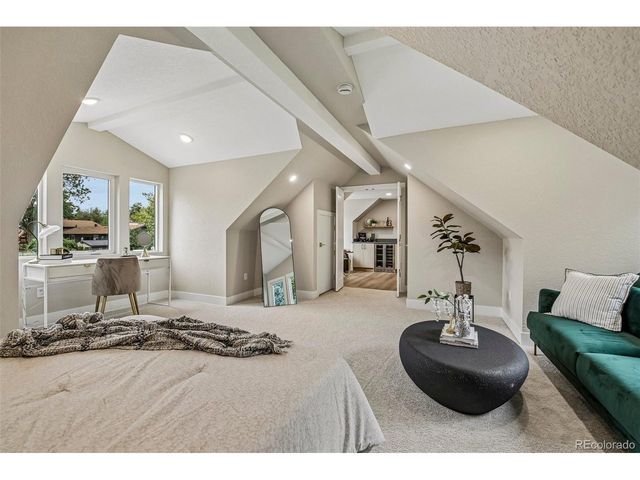 3901 E Orchard Rd, Centennial, CO 80121