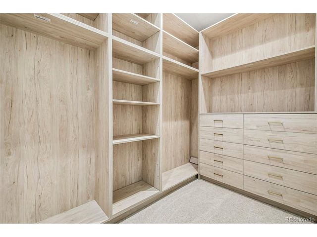 3901 E Orchard Rd, Centennial, CO 80121