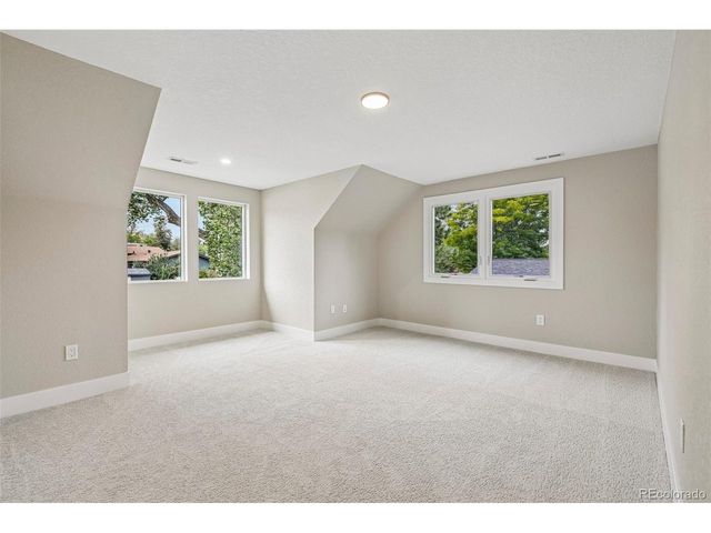 3901 E Orchard Rd, Centennial, CO 80121