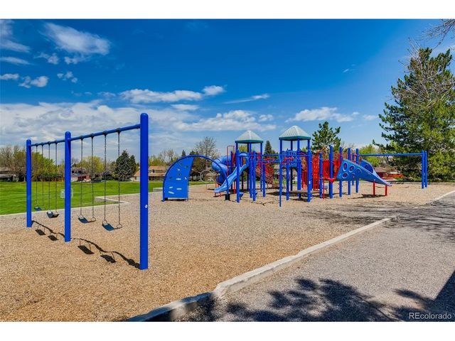 3901 E Orchard Rd, Centennial, CO 80121