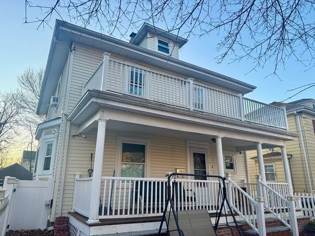 305 Safford St 305, Quincy, MA 02170