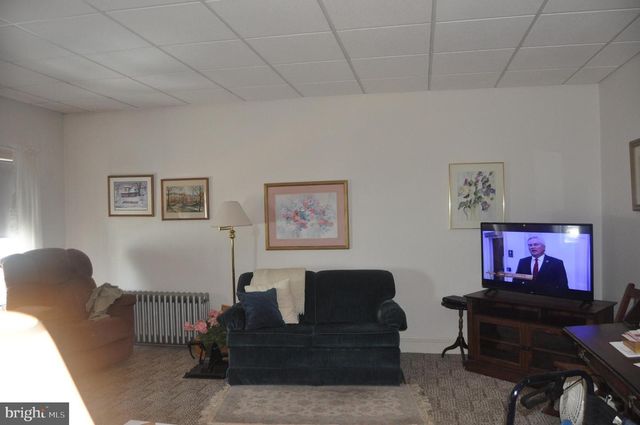 256-264 CENTER ST, Millersburg, PA 17061