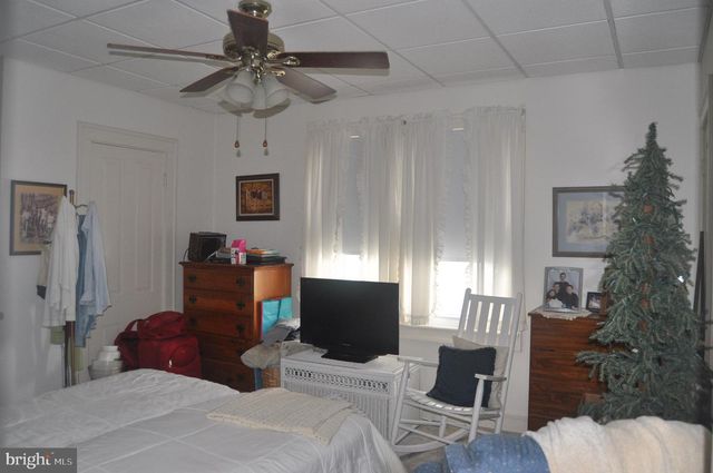 256-264 CENTER ST, Millersburg, PA 17061