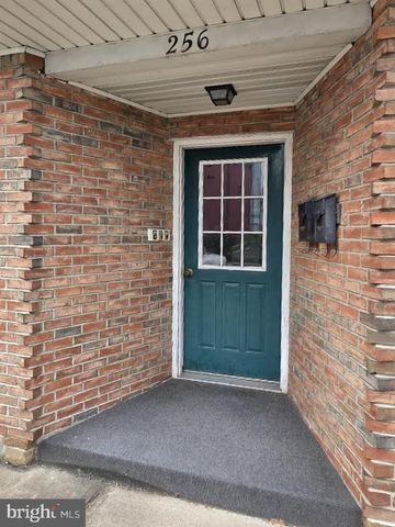 256-264 CENTER ST, Millersburg, PA 17061