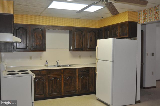 256-264 CENTER ST, Millersburg, PA 17061