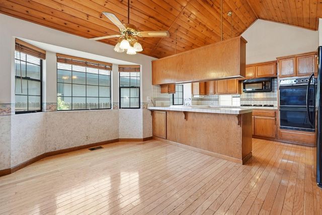 7351 Perera Cir, Sacramento, CA 95831