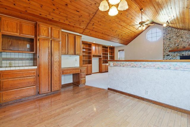 7351 Perera Cir, Sacramento, CA 95831